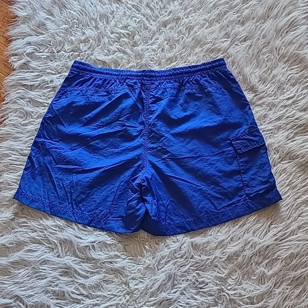 Columbia womens bright blue‎ nylon shirts size large